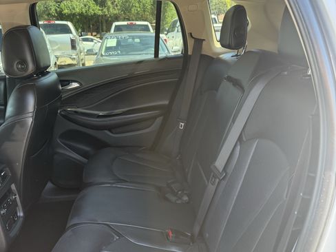 Used 2017 Buick Envision Essence FWD image 11