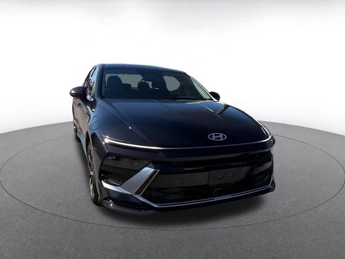 Used 2025 Hyundai Sonata SEL image 3
