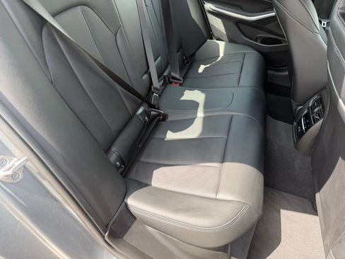 Used 2026 BMW 330i Sedan RWD image 13