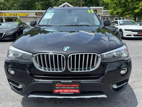 Used 2017 BMW X3 xDrive28i AWD/4WD image 3