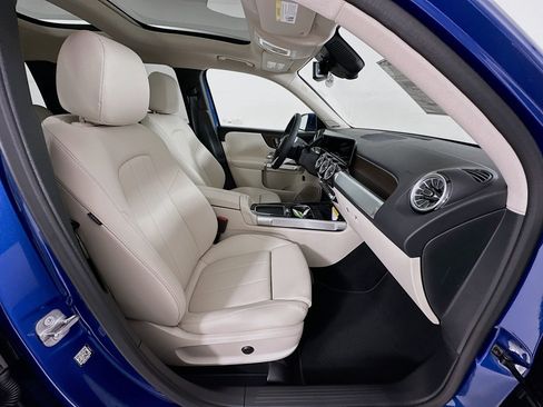 New 2026 Mercedes-Benz GLB 250 image 29