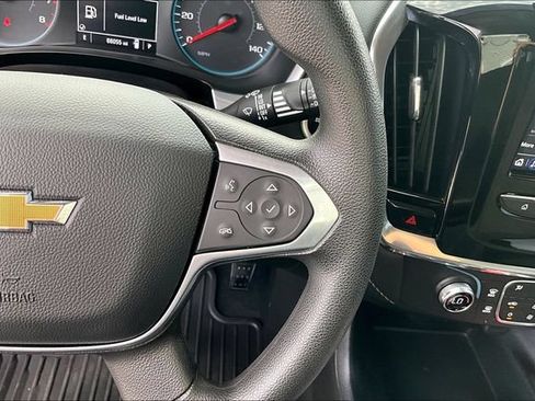 Used 2020 Chevrolet Traverse LS FWD image 16