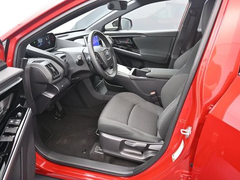 Certified 2023 Subaru Solterra AWD image 16
