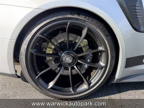 Used 2019 Porsche 911 GT3 RS image 23
