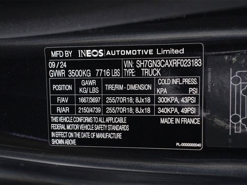 Used 2024 INEOS Grenadier Fieldmaster Edition image 15