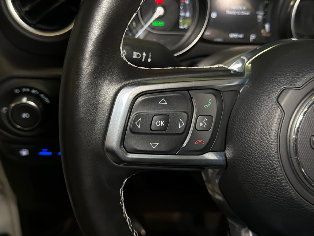 Used 2022 Jeep Wrangler Unlimited Sahara w/ Cold Weather Group AWD/4WD image 23