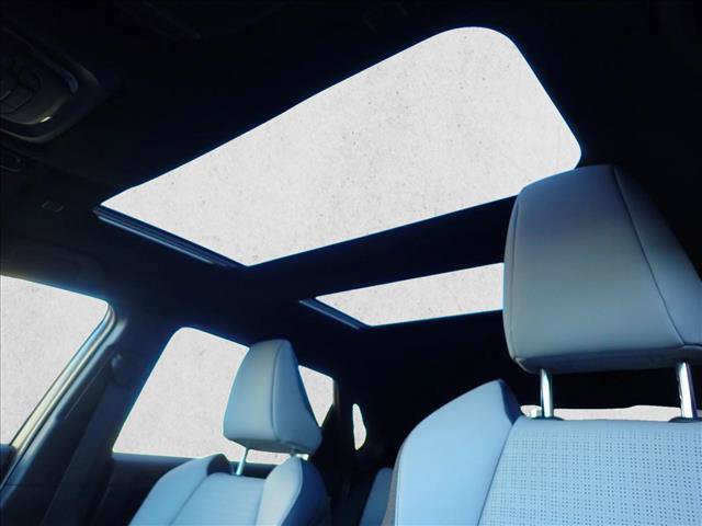 Used 2023 Subaru Solterra AWD image 8
