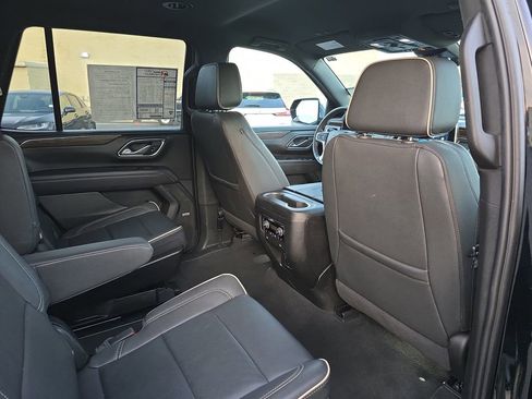 Used 2024 Chevrolet Tahoe Premier image 11