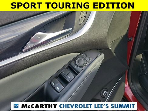 Used 2023 Buick Enclave Essence w/ Experience Buick Package image 29