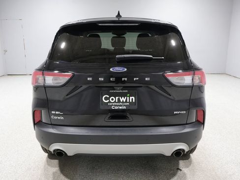 Used 2022 Ford Escape SEL AWD/4WD image 3