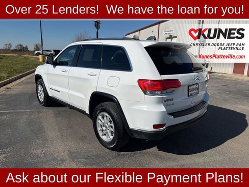 Used 2019 Jeep Grand Cherokee Laredo w/ Security & Convenience Group image 4