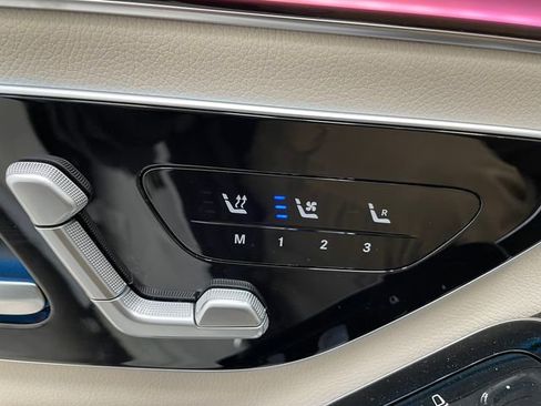 Used 2022 Mercedes-Benz S 500 4MATIC image 34