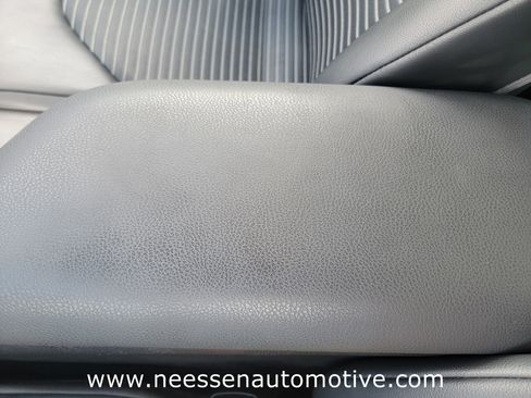 Used 2024 Toyota Camry SE FWD image 27