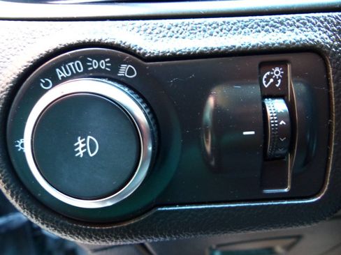 Used 2020 Buick Envision Premium image 30