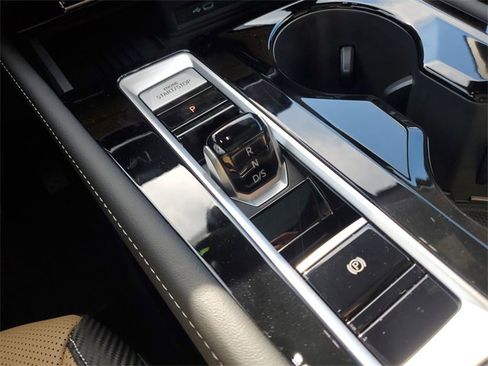 New 2026 Volkswagen Atlas Cross Sport SE image 32