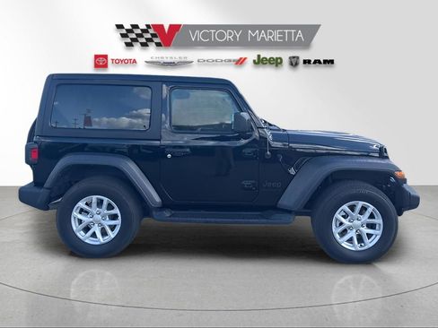 Used 2023 Jeep Wrangler Sport S image 5