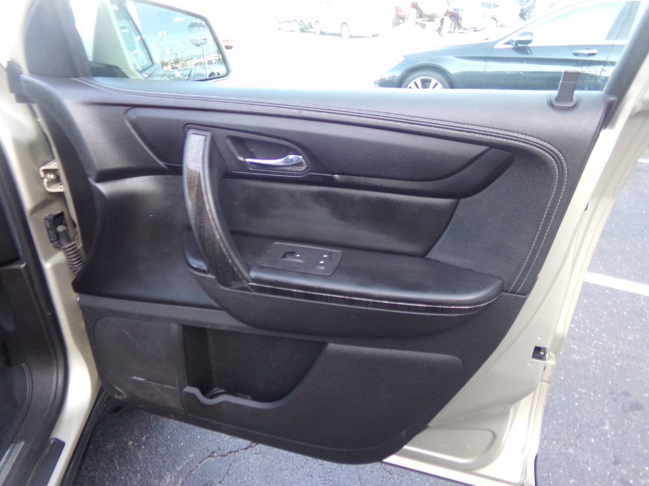 Used 2014 GMC Acadia SLT AWD/4WD image 23