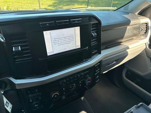 Used 2024 Ford F250 XLT image 36