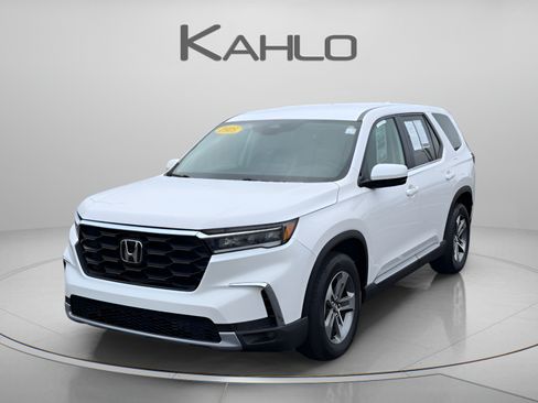 Used 2025 Honda Pilot EX-L image 1