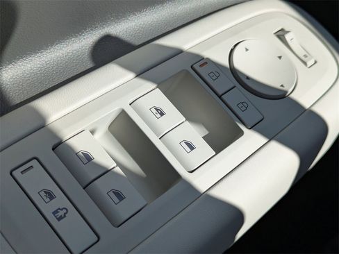 New 2026 Hyundai Santa Fe SE image 20