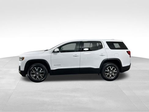 Used 2023 GMC Acadia SLE image 3