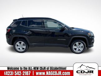 New 2022 Jeep Compass Latitude w/ Convenience Group video 2