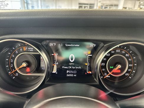 Used 2022 Jeep Wrangler Unlimited Sahara w/ LED Lighting Group image 17