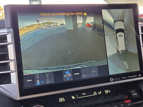 Used 2024 Toyota Sequoia Platinum image 28