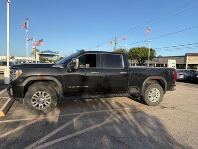 Used 2020 GMC Sierra 2500 Denali w/ Denali Ultimate Package