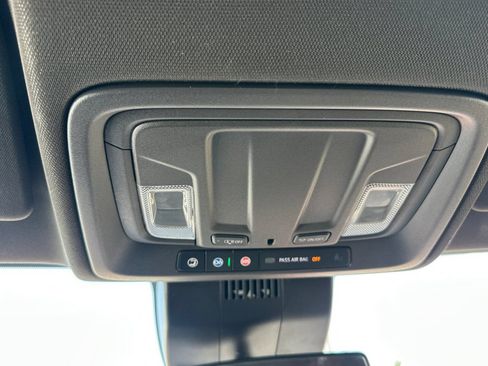 Used 2023 Chevrolet Silverado 1500 LT RWD image 23