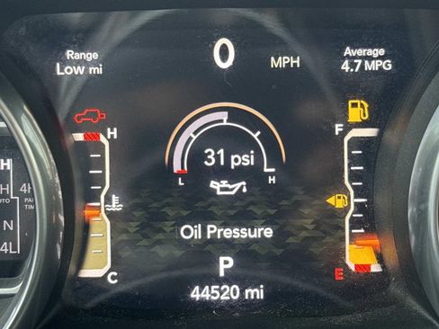Used 2018 Jeep Wrangler Unlimited Sahara AWD/4WD image 27