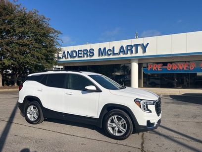 Used 2024 GMC Terrain SLE w/ Driver Convenience Package