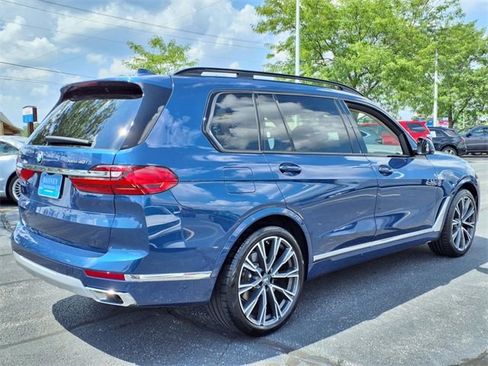 Used 2021 BMW X7 xDrive40i w/ Parking Assistance Package image 12