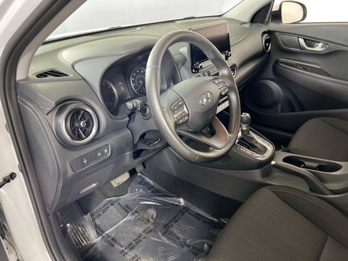 Used 2023 Hyundai Kona SEL w/ Convenience Package AWD/4WD image 9