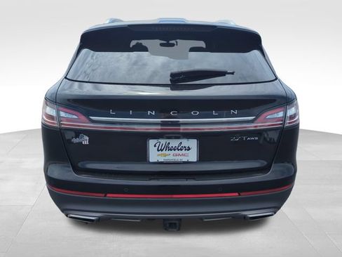 Used 2020 Lincoln Nautilus Reserve AWD/4WD image 4