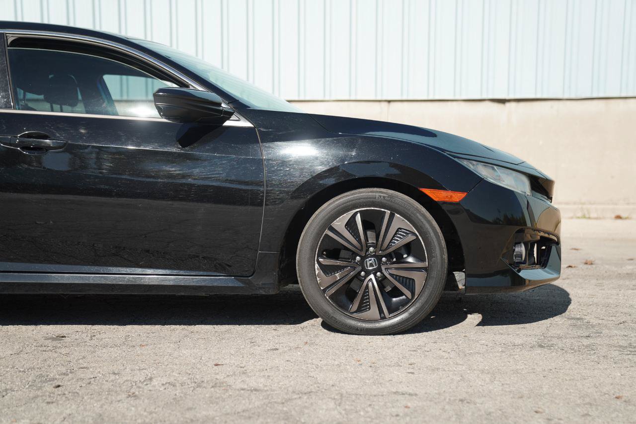 Used 2018 Honda Civic EX image 12