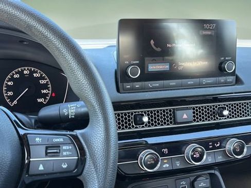 Used 2022 Honda Civic LX image 9