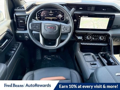 New 2026 GMC Sierra 2500 AT4 w/ AT4 Premium Plus Package AWD/4WD image 27