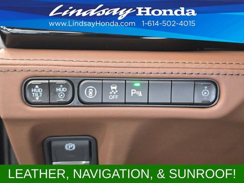 Used 2024 Acura MDX SH-AWD w/ Advance Package image 15