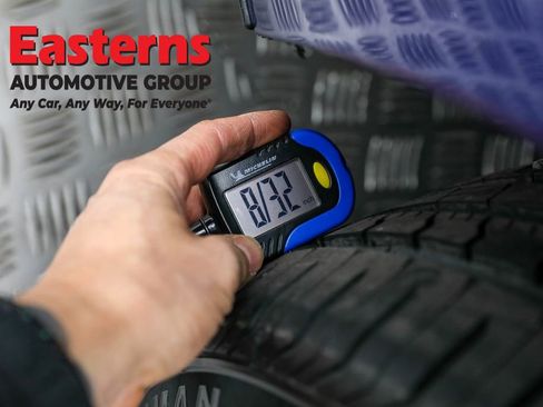 Used 2022 Dodge Challenger R/T Scat Pack w/ Scat Pack Stripe image 29