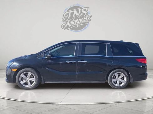 Used 2018 Honda Odyssey EX-L image 2