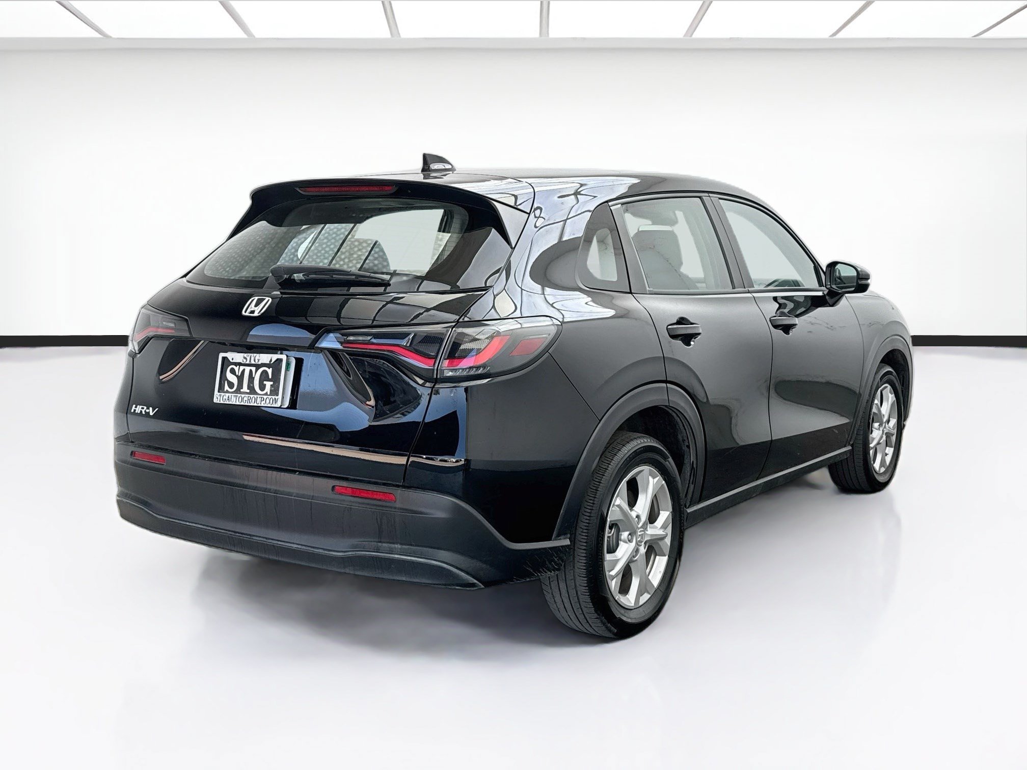 Used 2025 Honda HR-V LX image 4