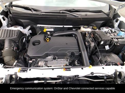 Used 2024 Chevrolet Equinox Premier image 27