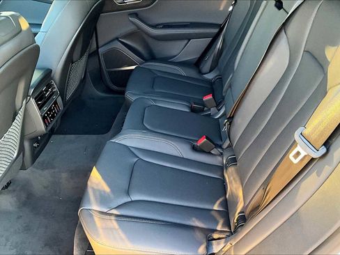 New 2026 Audi Q8 Premium Plus image 17