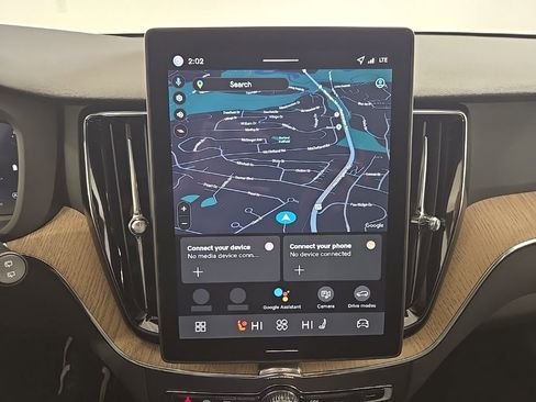 New 2026 Volvo XC60 B5 Plus w/ Protection Package Premier image 17