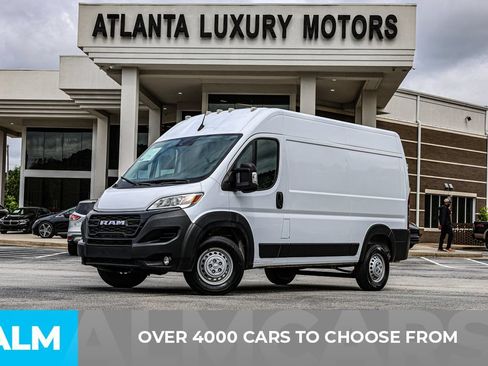 Used 2025 RAM ProMaster 2500 w/ Convenience Group FWD image 3