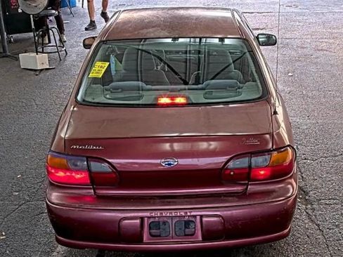 Used 2003 Chevrolet Malibu V6 image 9