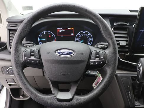 Used 2023 Ford Transit 350 XLT image 17