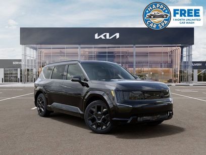 New 2026 Kia EV9 Land w/ Nightfall Edition Package