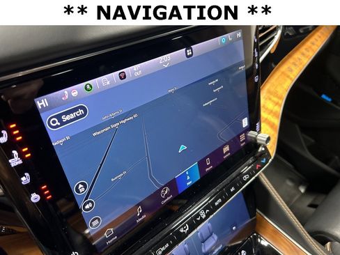 Certified 2024 Jeep Grand Wagoneer L Series III image 23